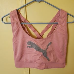 ▪︎4/20$ ▪︎Puma sports bra